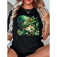 thumbnail image 1 of T-Shirt Imprimé Lutin et Trèfle pour la Saint-Patrick, Col Rond Décontracté pour Femmes, Tissu en Polyester, Longueur Régulière, Ajustement Confortable, Tee-Shirt à Manches Courtes à la Mode pour Adultes, Hommes, Femmes, Adolescents, 1 of 6