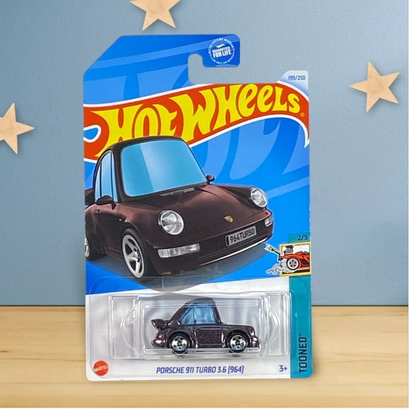 Hot Wheels Basic Car, 1:64 Scale Toy Car or Truck for Collectors & Kids