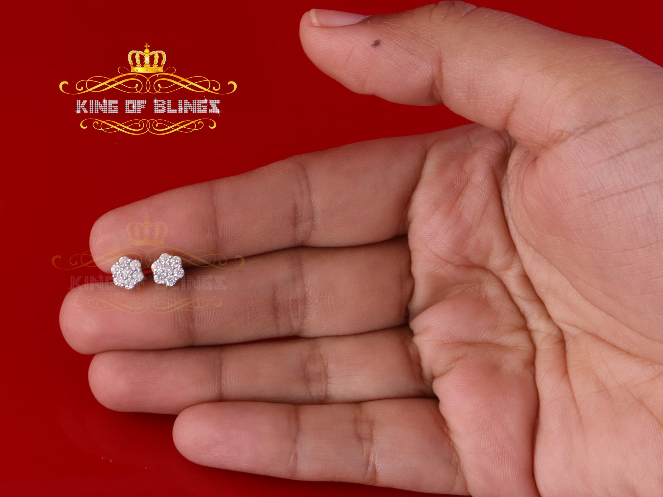 King of Bling's Men's/Womens 925 Silver Yellow 0.50ct VVS 'D' Moissanite Floral Stud Earrings