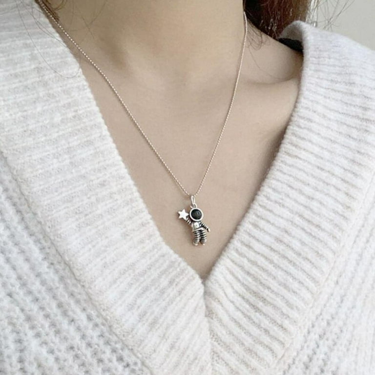 Astronaut Chain couple a gift astronaut picking stars astronaut pendant  ladies necklace aesthetic jewelry jewelry accessories 