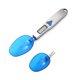 thumbnail image 1 of Báscula electrónica compacta para cocina con cucharas desmontables, precisión de 0.1g, ideal para medir té, especias y más. Pantalla LCD clara, 4 unidades de peso, funciona con 2 pilas AAA. Diseño, 1 of 7