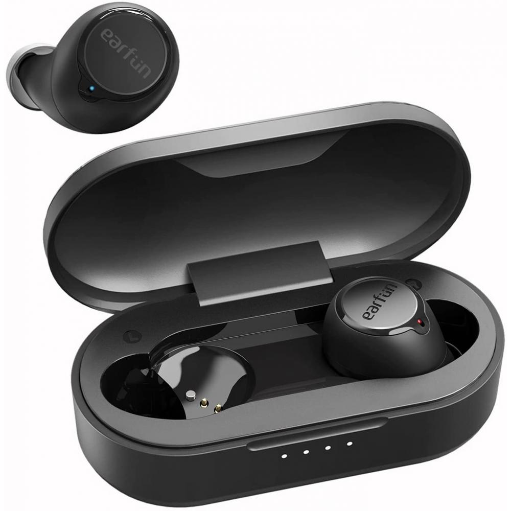 wireless earbuds with qi charging case