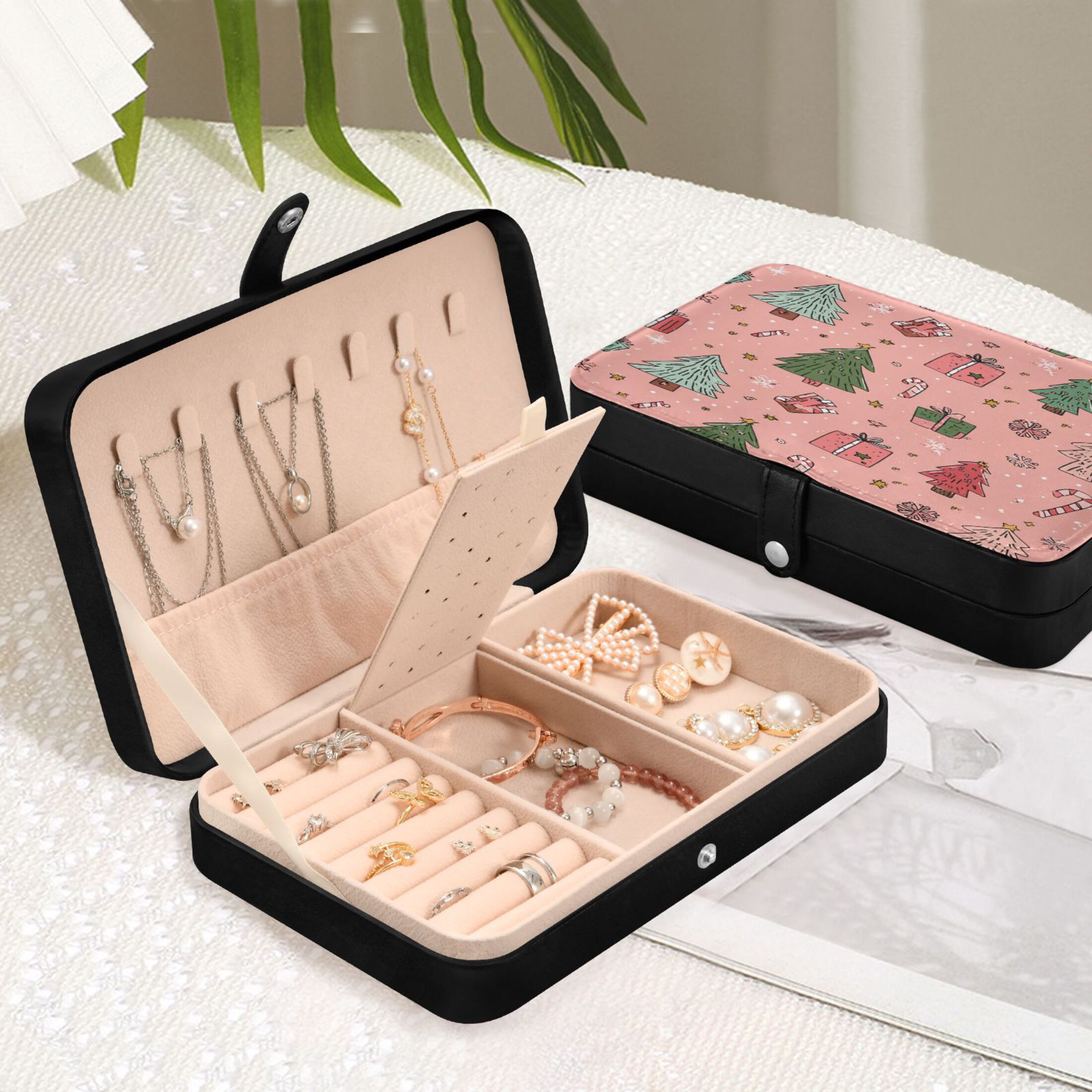 Leather Jewelry Box Rectangular 8.27x5.5x1.78In Travel Jewelry Storage Earrings Necklace Bracelet Watch Brooch Storage Seamless Christmas Gifts