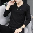 thumbnail image 4 of Camiseta lisa de corte entallado para hombre, sudaderas unicolor, cuello en V, jerseys para hombre, camisetas ajustadas de talla grande, ropa de calle Y2k, tendencias de moda 2024, 4 of 5