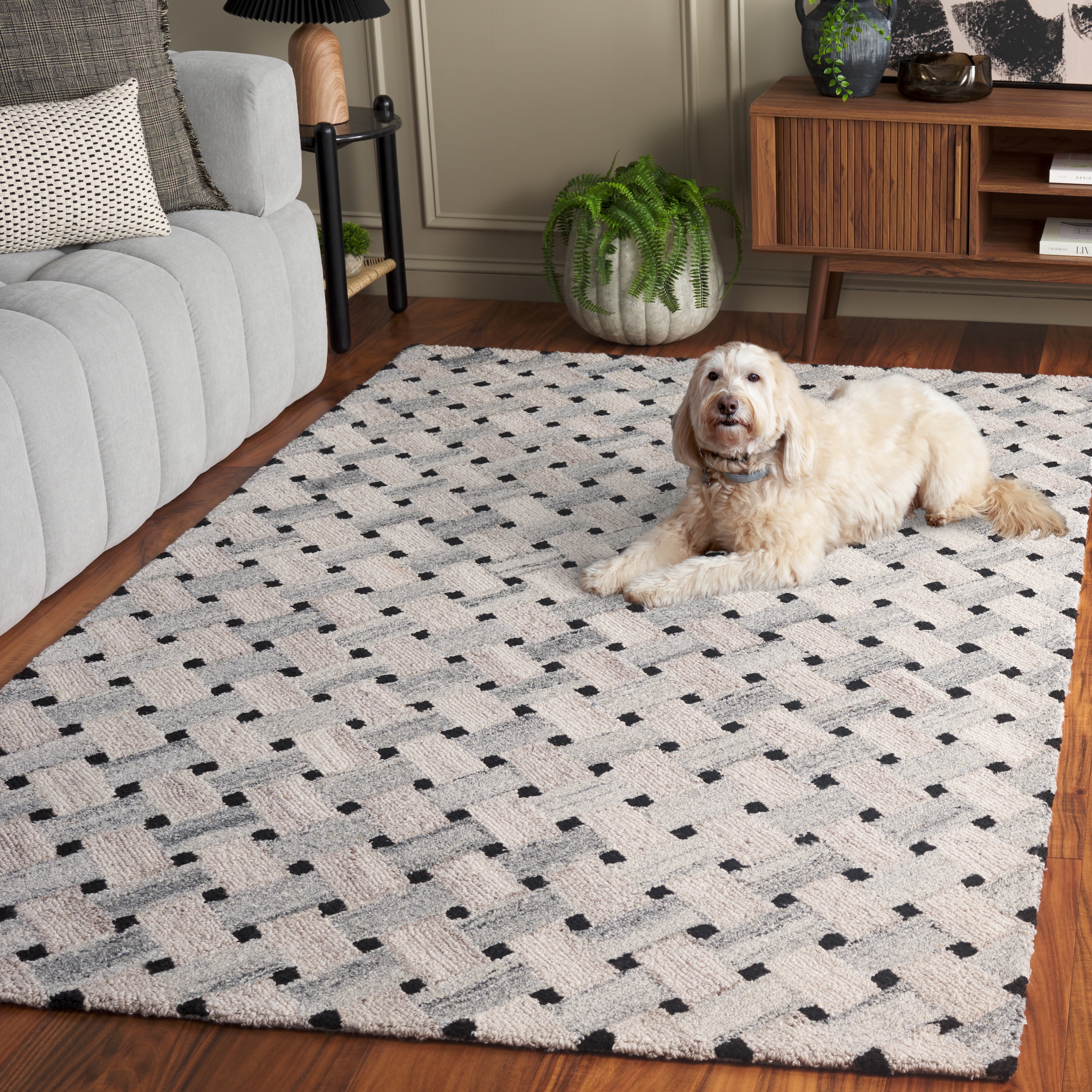 Safavieh Genre Roza Geometric Area Rug, Gray/Brown, 5' x 8'