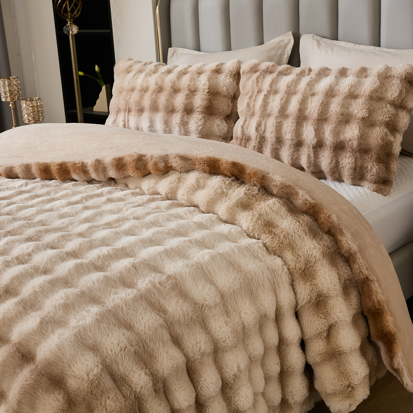 Plush Rabbit Faux Fur Comforter Set Queen/King Size Tie Dyed Fluffy Comforter Bed Set Luxury 3 Pieces Warm Shaggy Winter Comforter Queen Size Soft Bubble Bedding Comforter Set