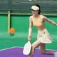 thumbnail image 4 of Pelota de Pickleball Oficial para Exteriores, de Plástico Pe Duro de 74 Mm y 40 Agujeros (Paquete de 4), Aprobada para Competición y Entrenamiento En Torneos., 4 of 6