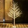 thumbnail image 1 of Árbol artificial con forma de ramita Hairui, iluminado en blanco, 4 pies con 430 LED, 1 of 6