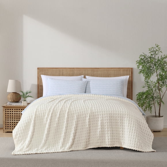C&C California, Jacquard Sherpa Blanket, Cozy, Soft, Easy Care, Plush, White