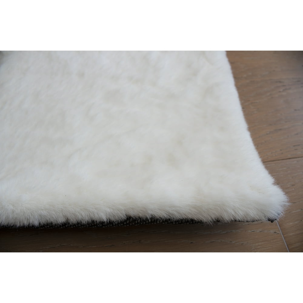White Color 5x7 Feet Faux Rabbit Skin Rabbit Hide Rabbit Fur Furry