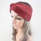 thumbnail image 4 of Diadema cruzada de mohair, cálida, con protección para las orejas, banda para el cabello europea y americana, accesorios para el cabello para yoga, diadema de ala ancha para lavado de cara, 4 of 6
