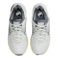 thumbnail image 3 of Nike Zoom Vomero 5 Summit White / Summit White  FJ2028-101 Women's Size 6.5, 3 of 4