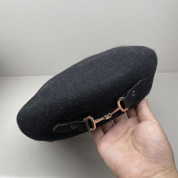 CoCopeaunt Autumn And Winter New Metal Buckle Wool Beret Women Show Thin Minority Casual Sweet Cool Painter Cap