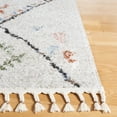 thumbnail image 3 of SAFAVIEH Chapel Rachelle Diamond Runner Rug, Ivory/Black, 2'2" x 8', 3 of 8