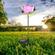 thumbnail image 4 of Lámpara LED de jardín con forma de loto rosa elegante que funciona con energía solar para uso en exteriores, 4 of 8