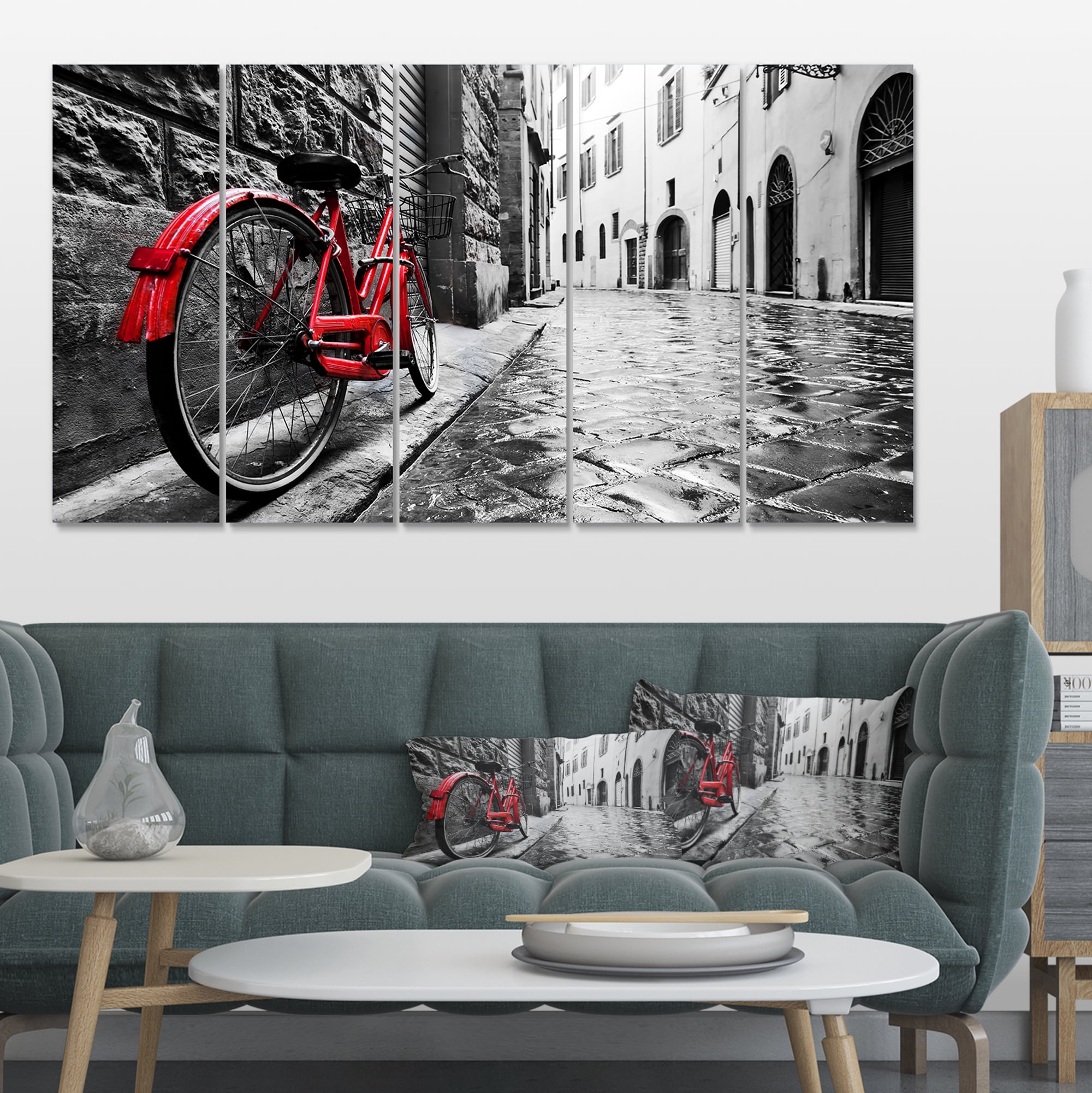 Designart 'Retro Vintage Red Bike ' Cityscape Photo Canvas Art Print