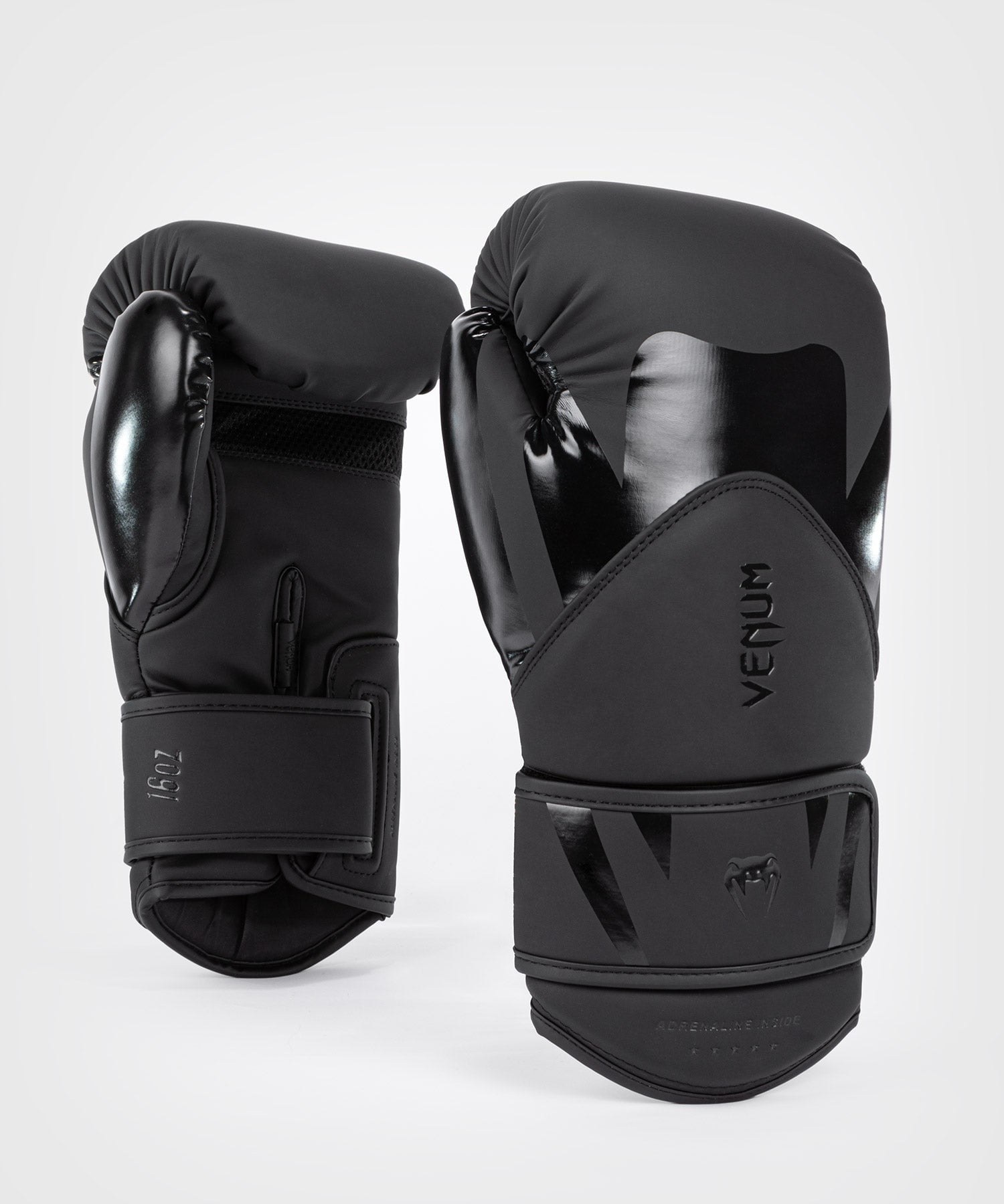 Venum Challenger 4.0 Boxing Gloves - Black/Black - 16-Ounce