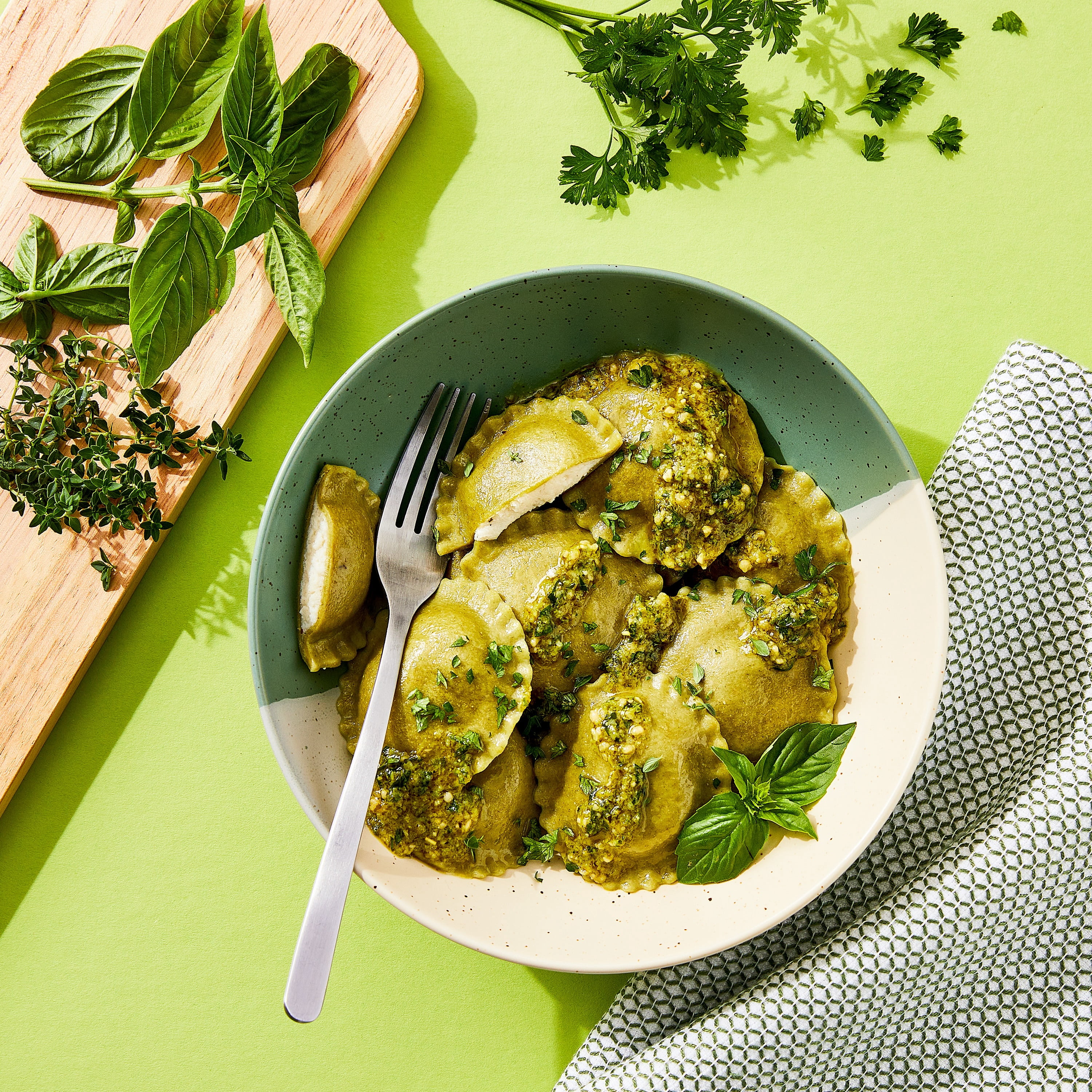 bettergoods Herb Cheese Ravioli, 18 oz (Frozen)
