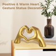 thumbnail image 2 of Estatua de gesto de amor para decoración del hogar, estatua de manos de corazón dorado para mesa de estante, decoraciones de arte estético moderno de resina, escultura de gesto, regalos para los días, 2 of 5