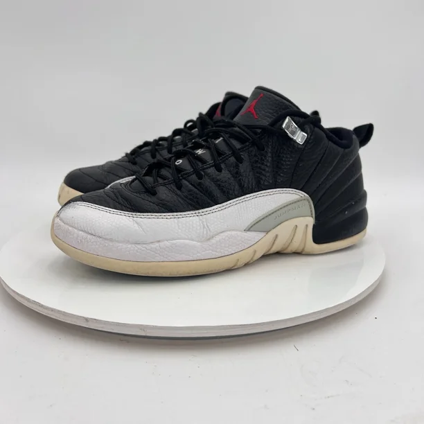 Ni - ke Ni - ke Air Jordan 12 Retro Playoff Youth Size 6.5Y Women 8 308305-004 Black Shoes