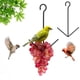 thumbnail image 4 of Comedero colgante para aves Oriole • Armazón de acero recubierto • Montaje en gancho o estaca para el suelo • Contiene naranjas, gelatina de uvas • Patio exterior en el jardín, 4 of 9