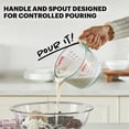 thumbnail image 4 of Juego de tazas medidoras Pyrex de vidrio templado de 3 piezas, 4 of 7
