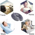 thumbnail image 4 of Almohada de viaje: almohada de espuma viscoelástica para el cuello, almohada para el cuello + bolsa de almacenamiento, máscara para los ojos, tapones para los oídos, paquete rápido compacto, 4 of 5