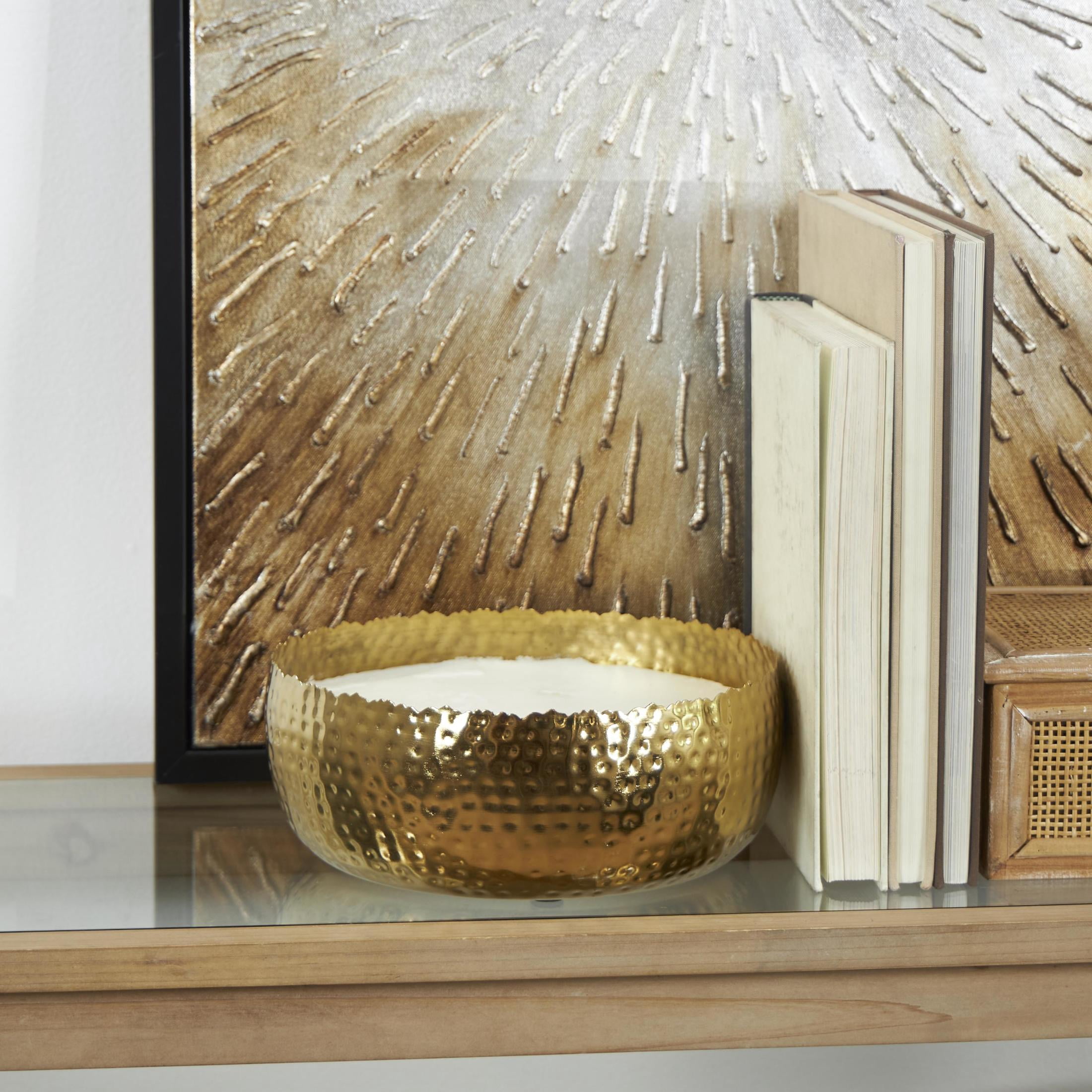 DecMode Gold Metal English Garden Scented Wide Hammered 90 oz 4 Wick Candle with White Wax