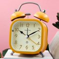 thumbnail image 2 of Reloj despertador luminoso de metal cuadrado de 3 pulgadas, bonito y silencioso, para estudiantes, niños y adultos (amarillo)., 2 of 5