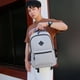thumbnail image 1 of Mochila de viaje clásica básica para mujer para hombres universitarios Mochila escolar resistente al agua para computadora portátil (USB negro) Sincero  Hogar, 1 of 2