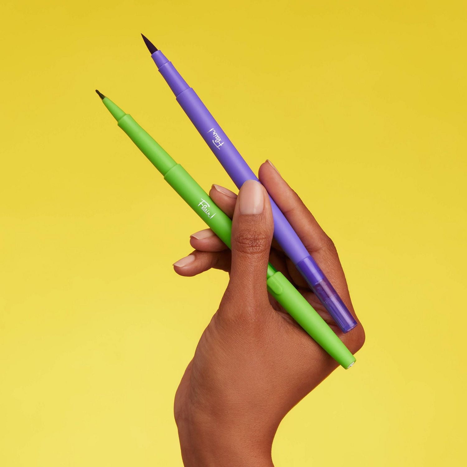 Paper Mate Flair DUAL Felt Tip Pens, Brush and Medium Tips, Assorted Colours