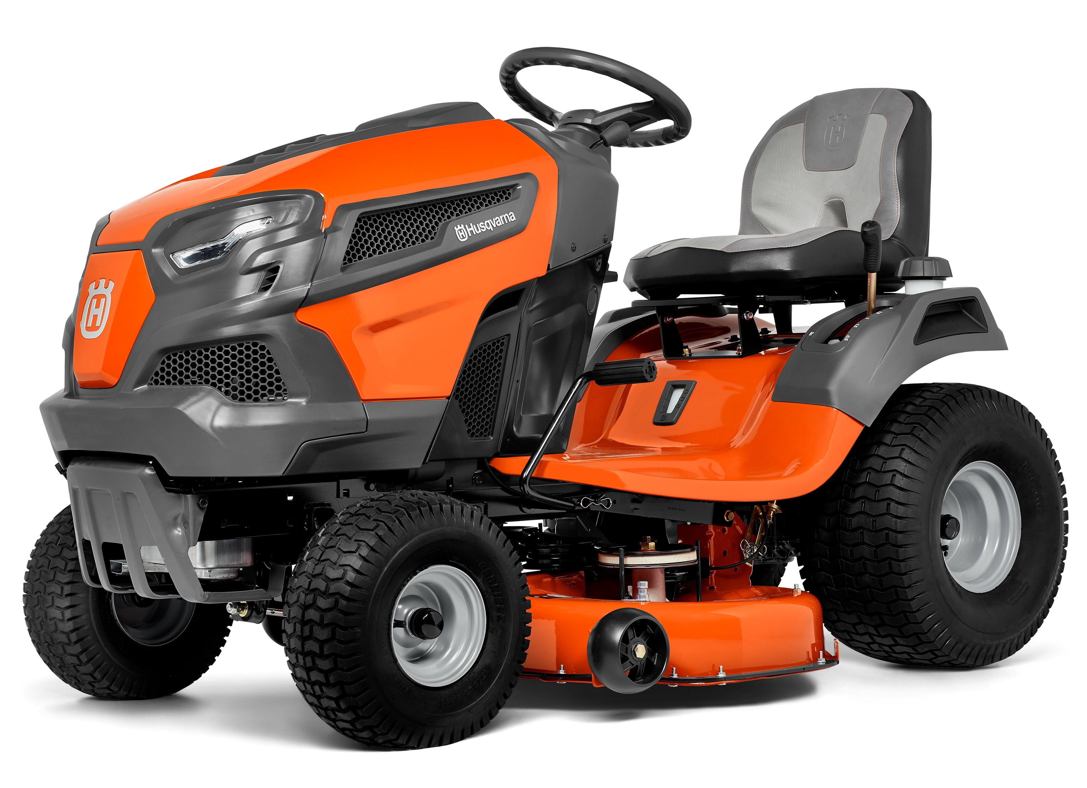 Husqvarna TS 146 (46") 22HP Briggs Lawn Tractor 960430346