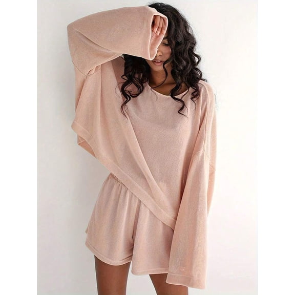 Womens Pink Loose-Fitting Long Sleeve Pajama Set With Shorts