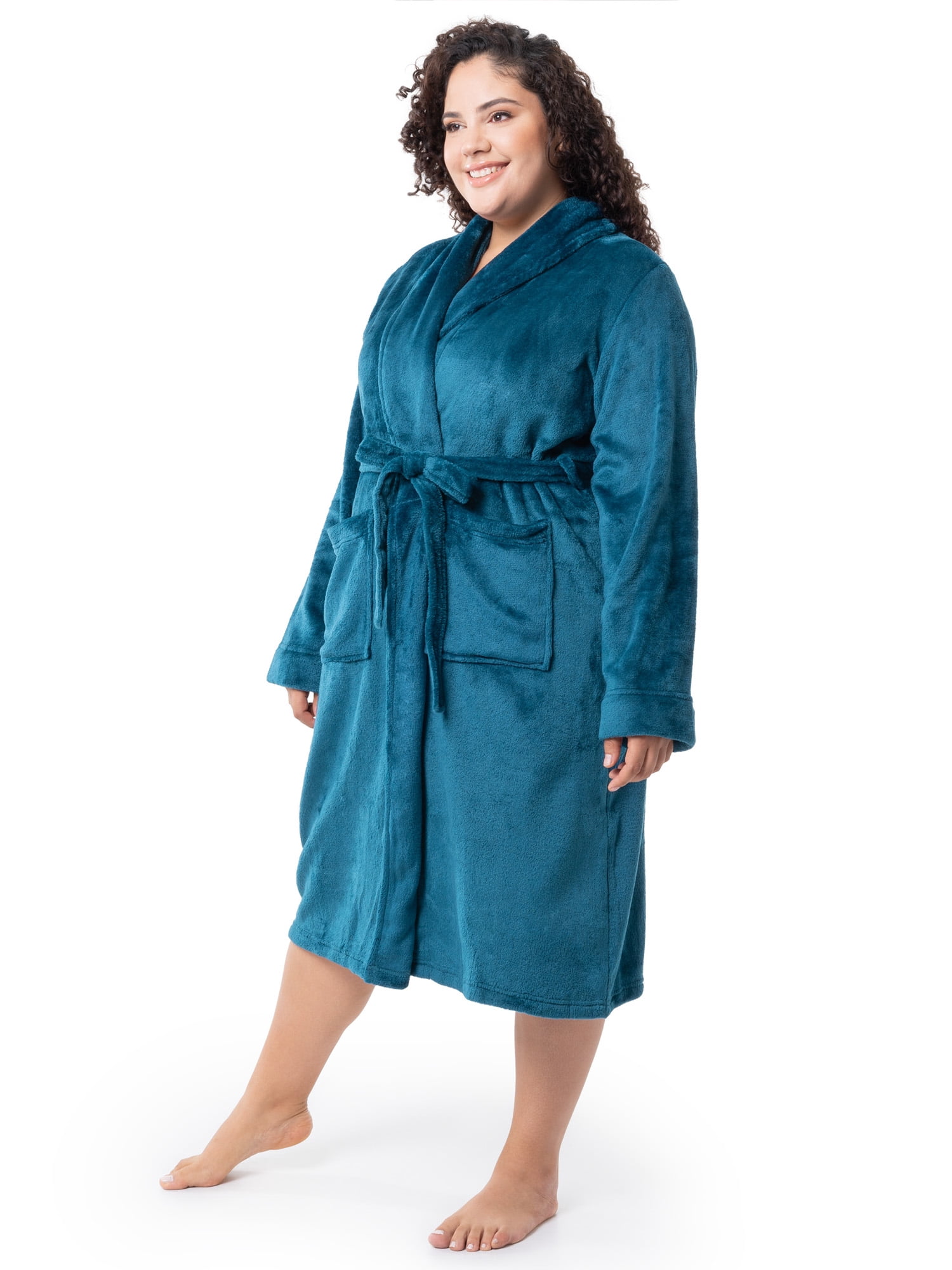 Fruit of the Loom Women's Beyond Soft Fleece Robe, Sizes XS/S-4X