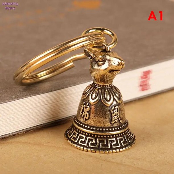 LLavero de latón chino con cabezas de animales del zodiaco, colgante de campana, joyería Vintage de cobre, Feng Shui, llavero de coche, regalo