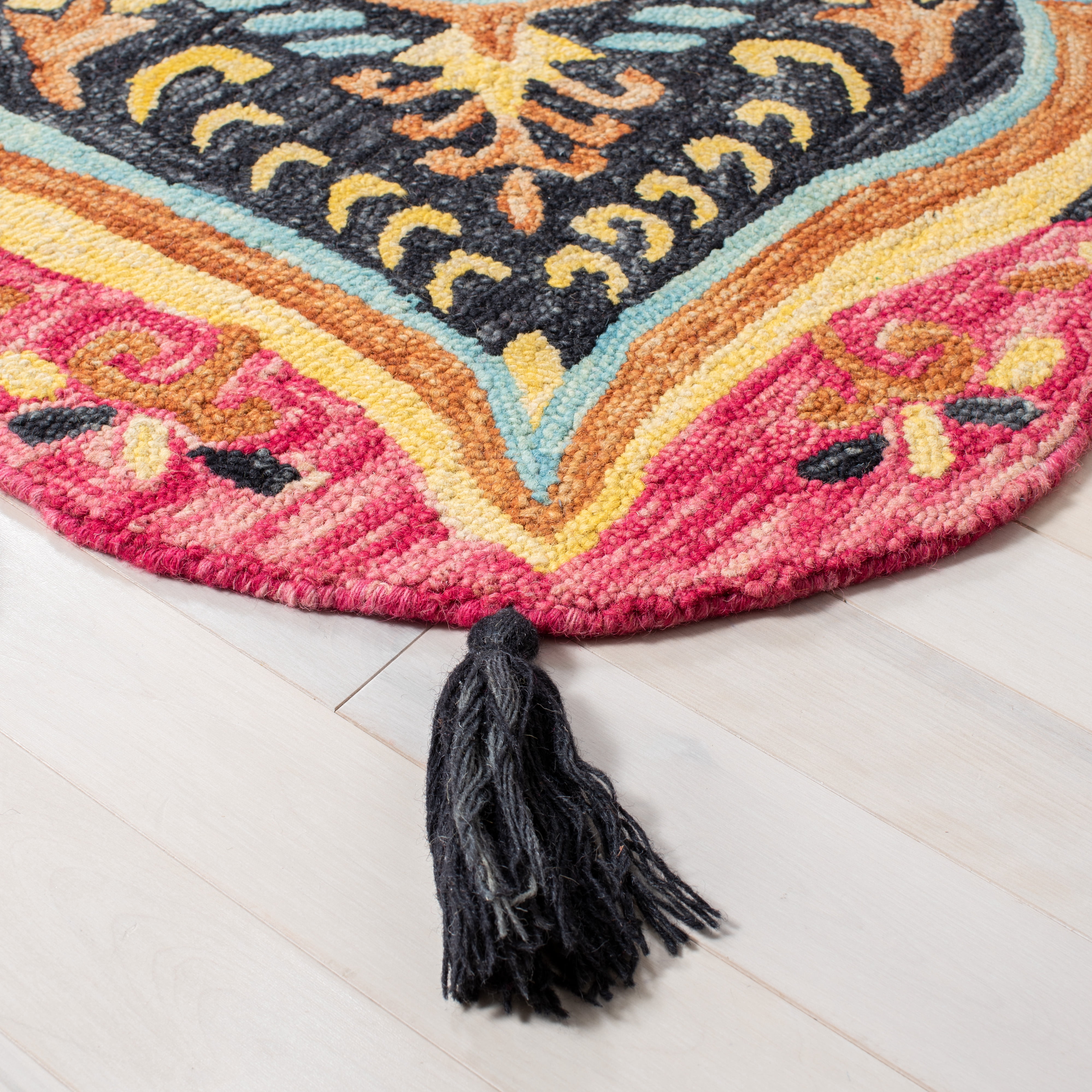 SAFAVIEH Novelty Kebo Floral Wool Area Rug, Pink/Purple, 6' x 6' Round