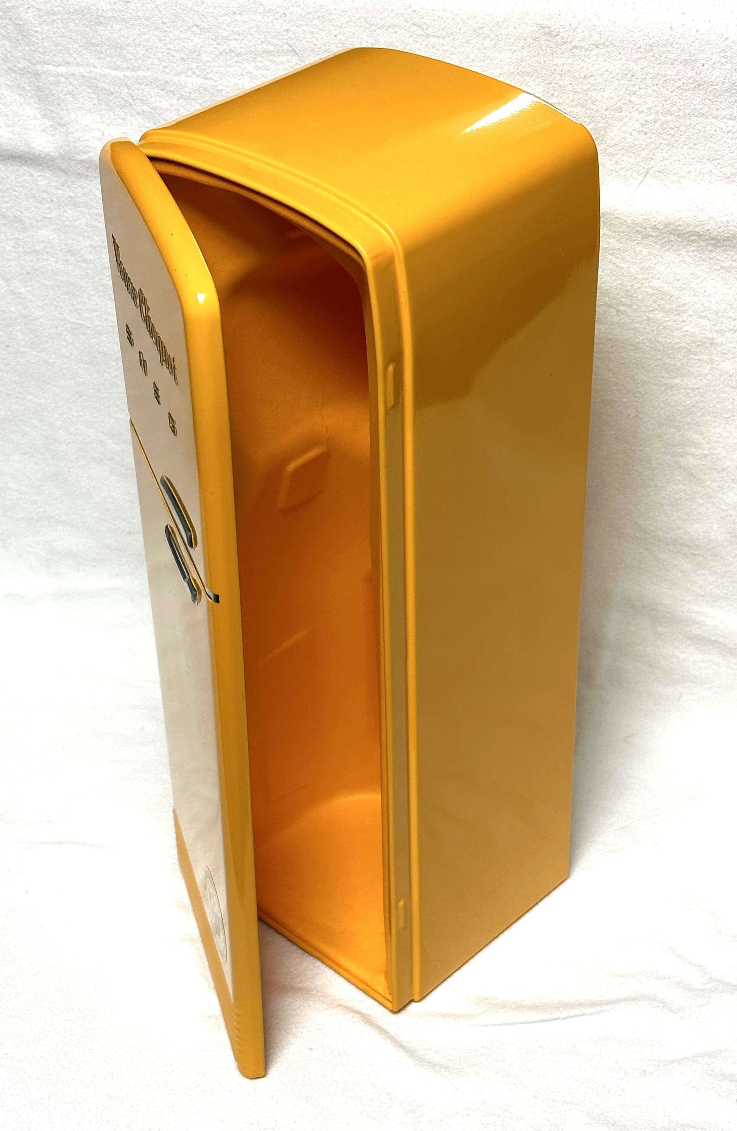SMEG 50's Style Retro FAB 10 Veuve Clicquot Refrigerator, Special Edition