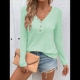 thumbnail image 4 of Blusa de Otoño con Cuello en V, Larga, Cuello Halter y Botones, Informal, Elegante, de Punto Gofre para Mujer. Verde S, 4 of 7