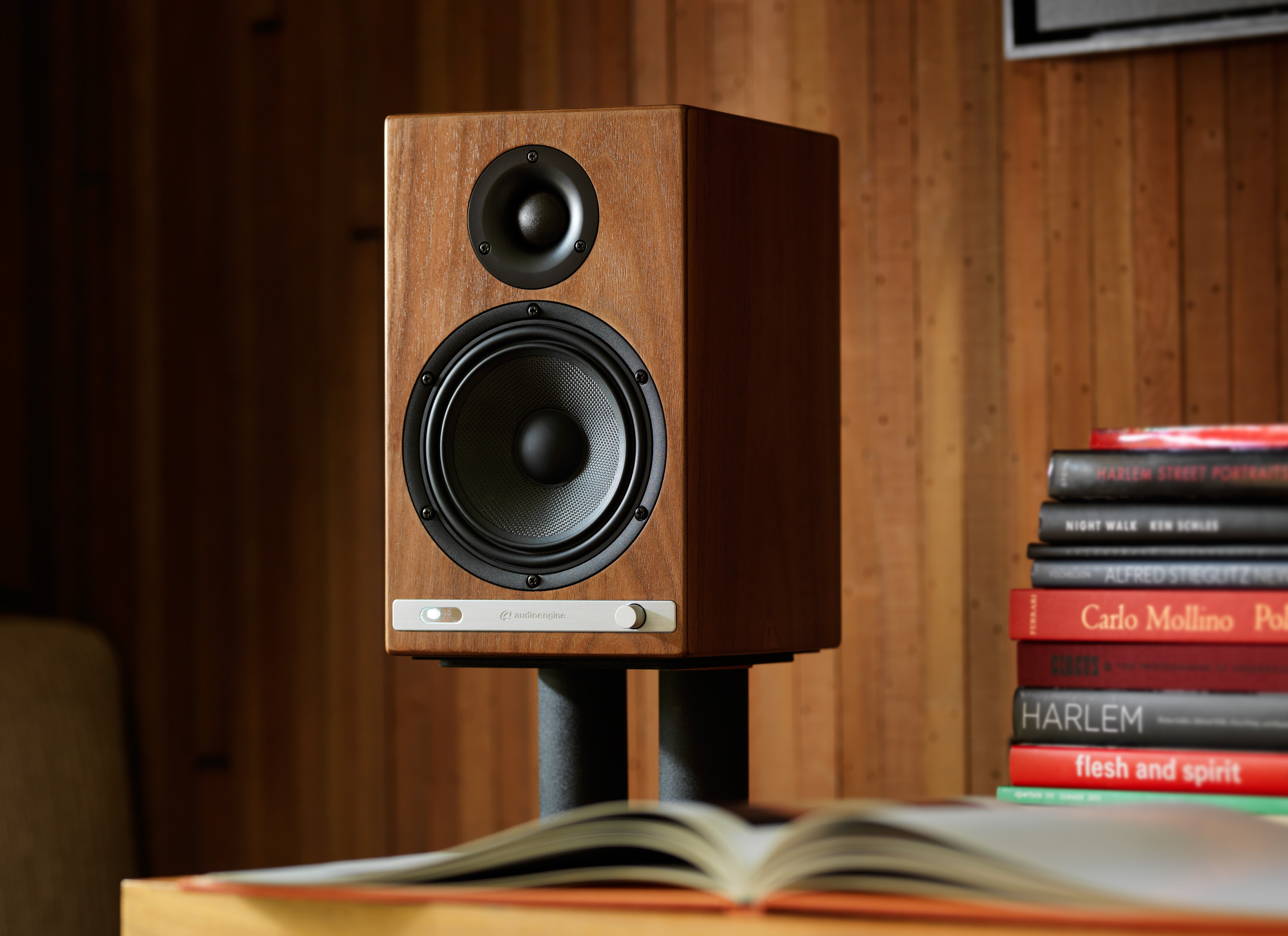 Audioengine HD6 Bluetooth Stereo Bookshelf Speakers - Walnut