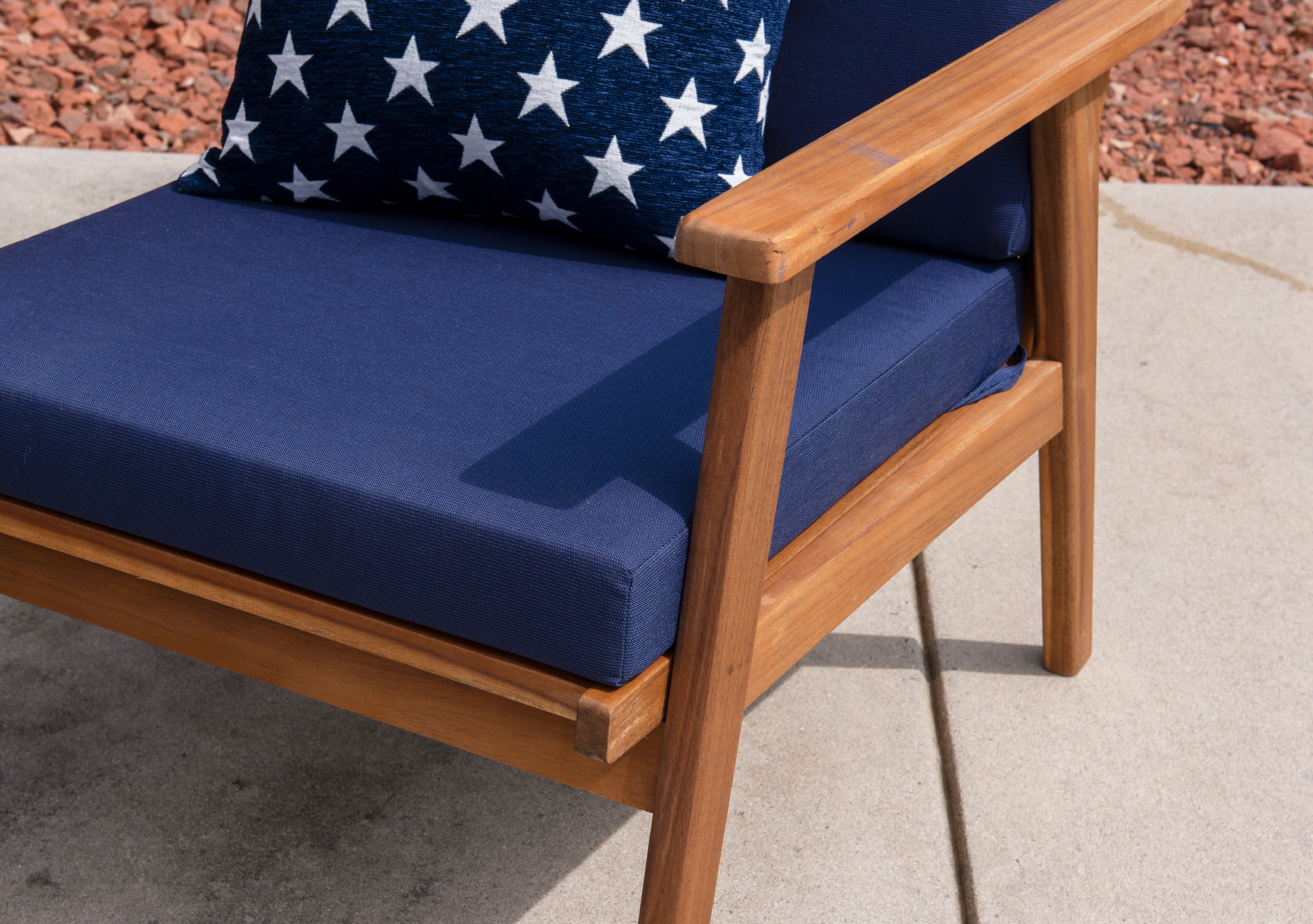 Linon Lathan 4-Piece Acacia Outdoor Conversation Set with Coffee Table, Loveseat & Chairs, Walnut/Dark Blue