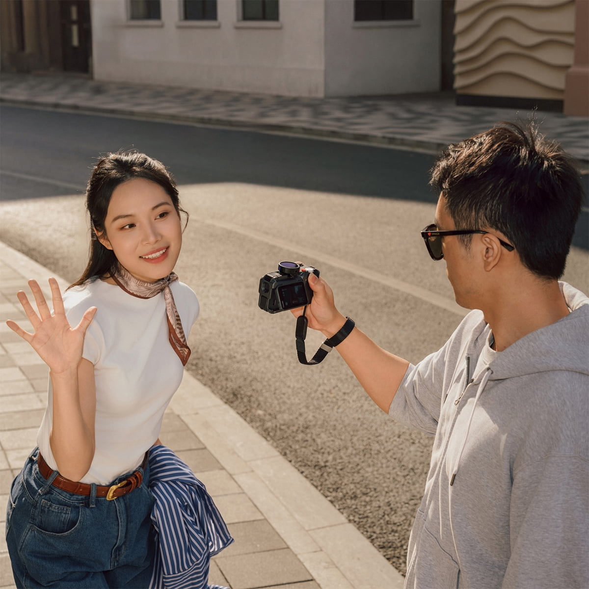 Insta360 Mic Pro 2.4GHz Clip-On Wireless Lavalier Microphone Transmitter