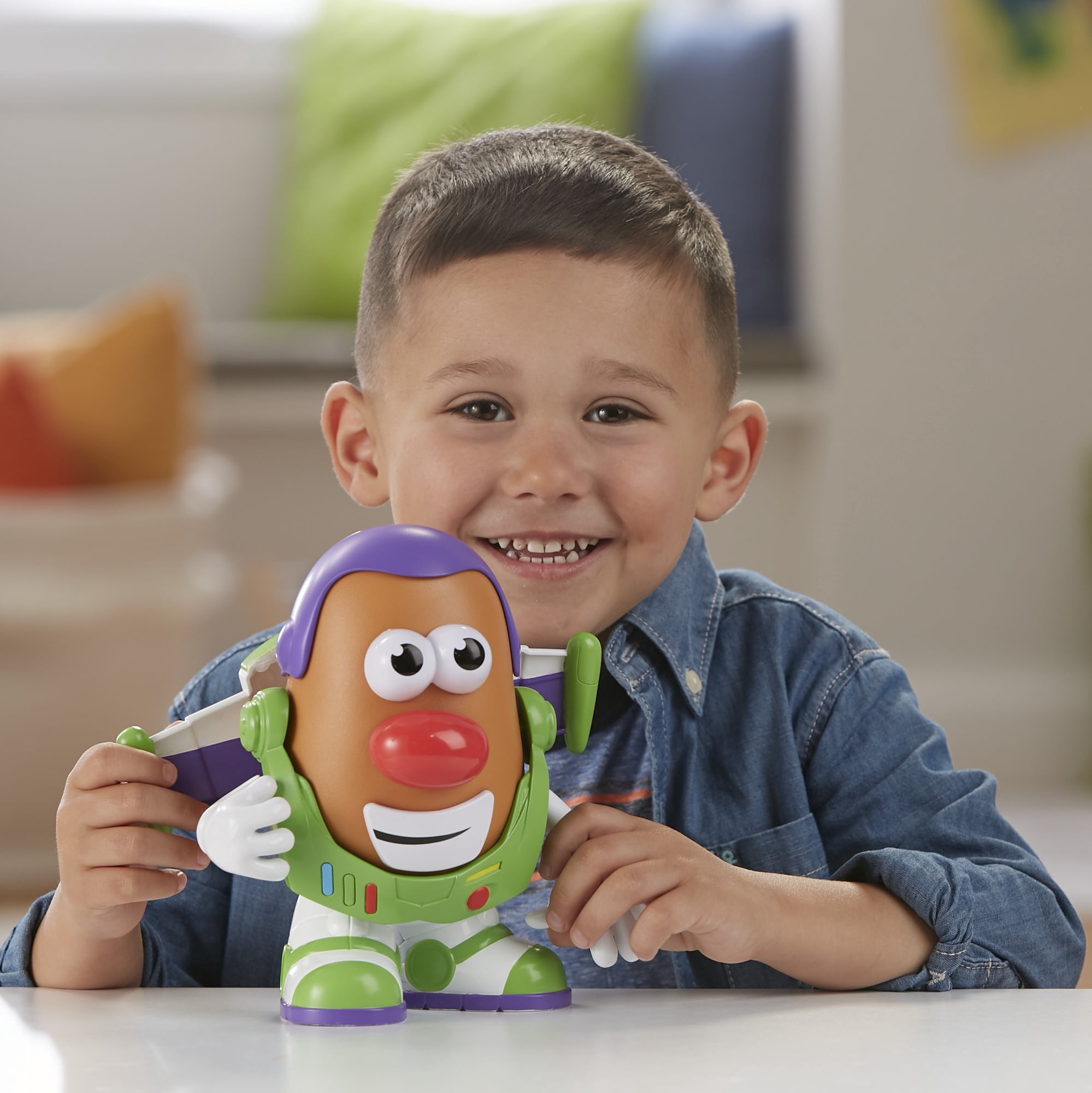 Disney/Pixar Toy Story 4 Mr. Potato Head Spud Lightyear, 8 Accessories