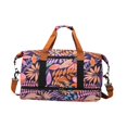 thumbnail image 2 of Bolsa de viaje con cierre de cremallera, impermeable, ligera, versátil y práctica. Púrpura, 2 of 9