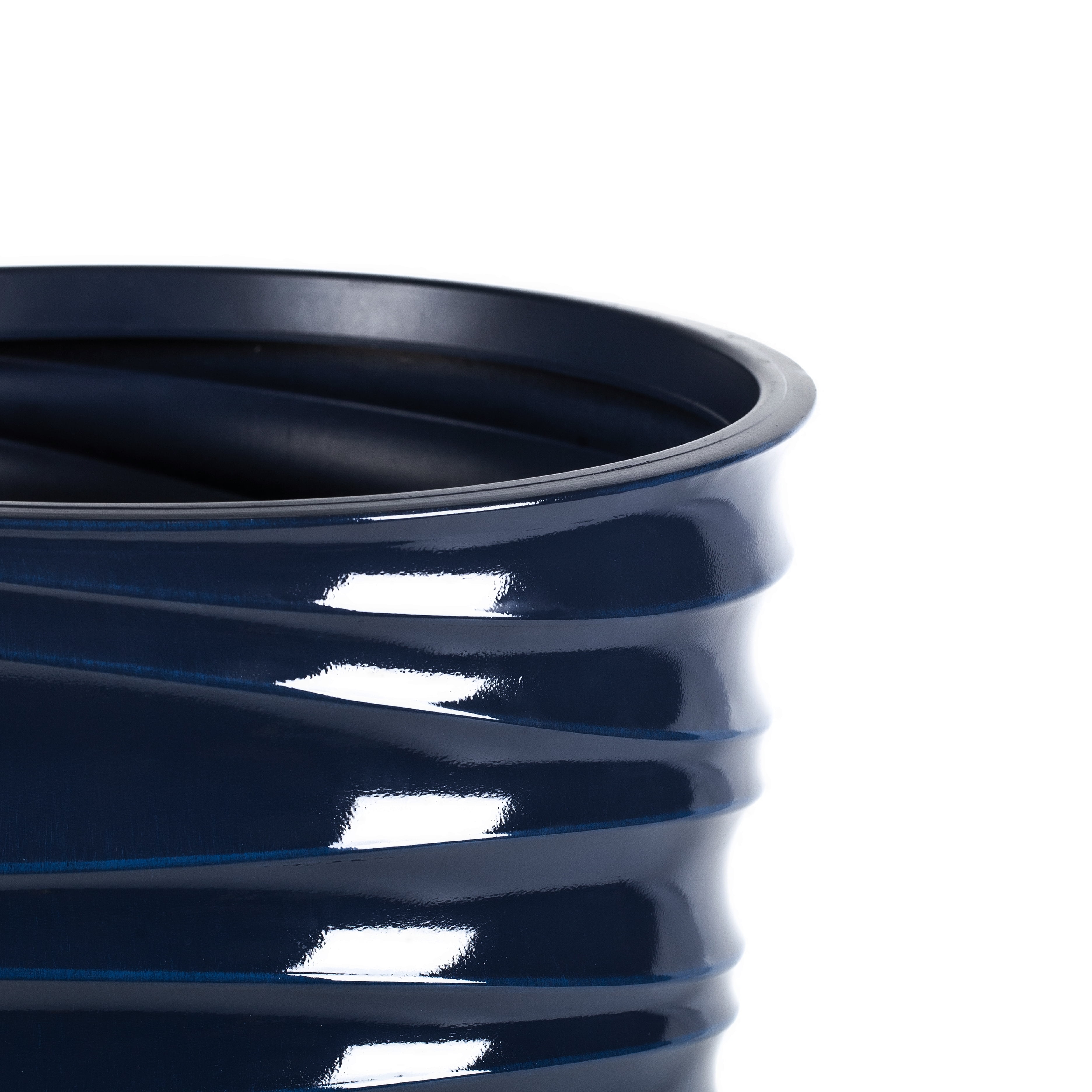 Mainstays Capri 16" x 16" x 18" Round Blue Cove Plastic Planter