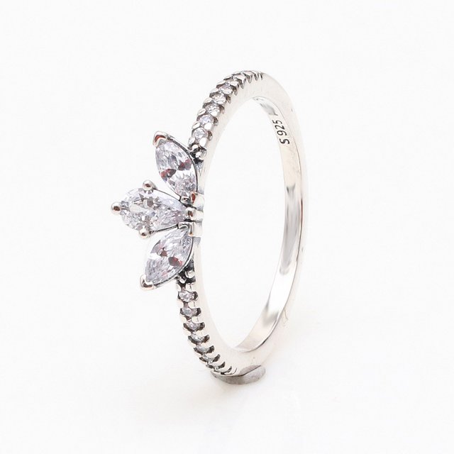 Anillo de muestra de pétalo brillante con diamantes bañado en plata, anillo de lujo con forma de copo de nieve y flores, regalo sorpresa