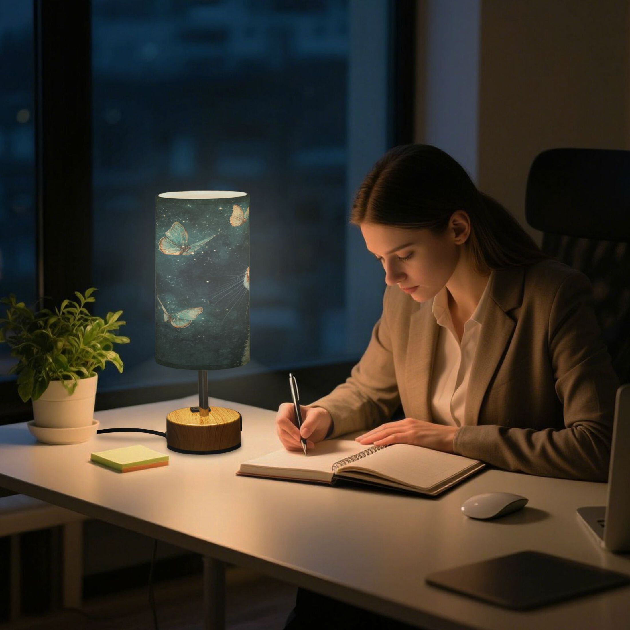 Touch-Control 3-Color Desk Lamp with Plug – Energy-Saving LED + 3 Simultaneous Charging Ports Realistic Cute Orange Cat