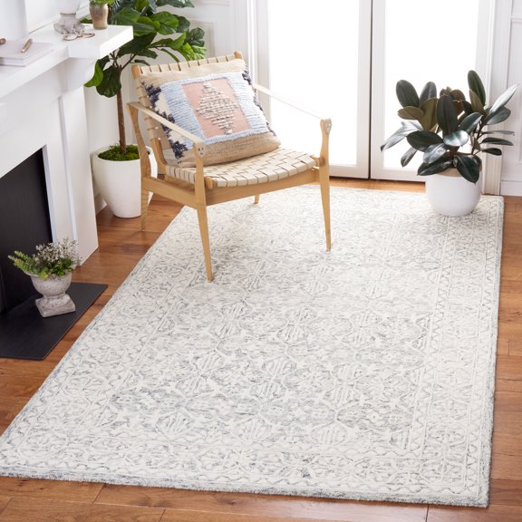 Safavieh Metro Lorenzo Medallion Area Rug, Gray/Ivory, 4' x 6'