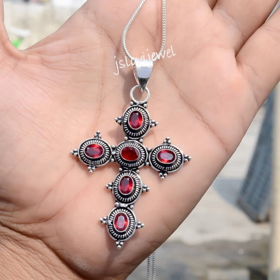 Faceted Garnet Gemstone 925 sterling silver Religious Pendant Necklace Cross Jewelry