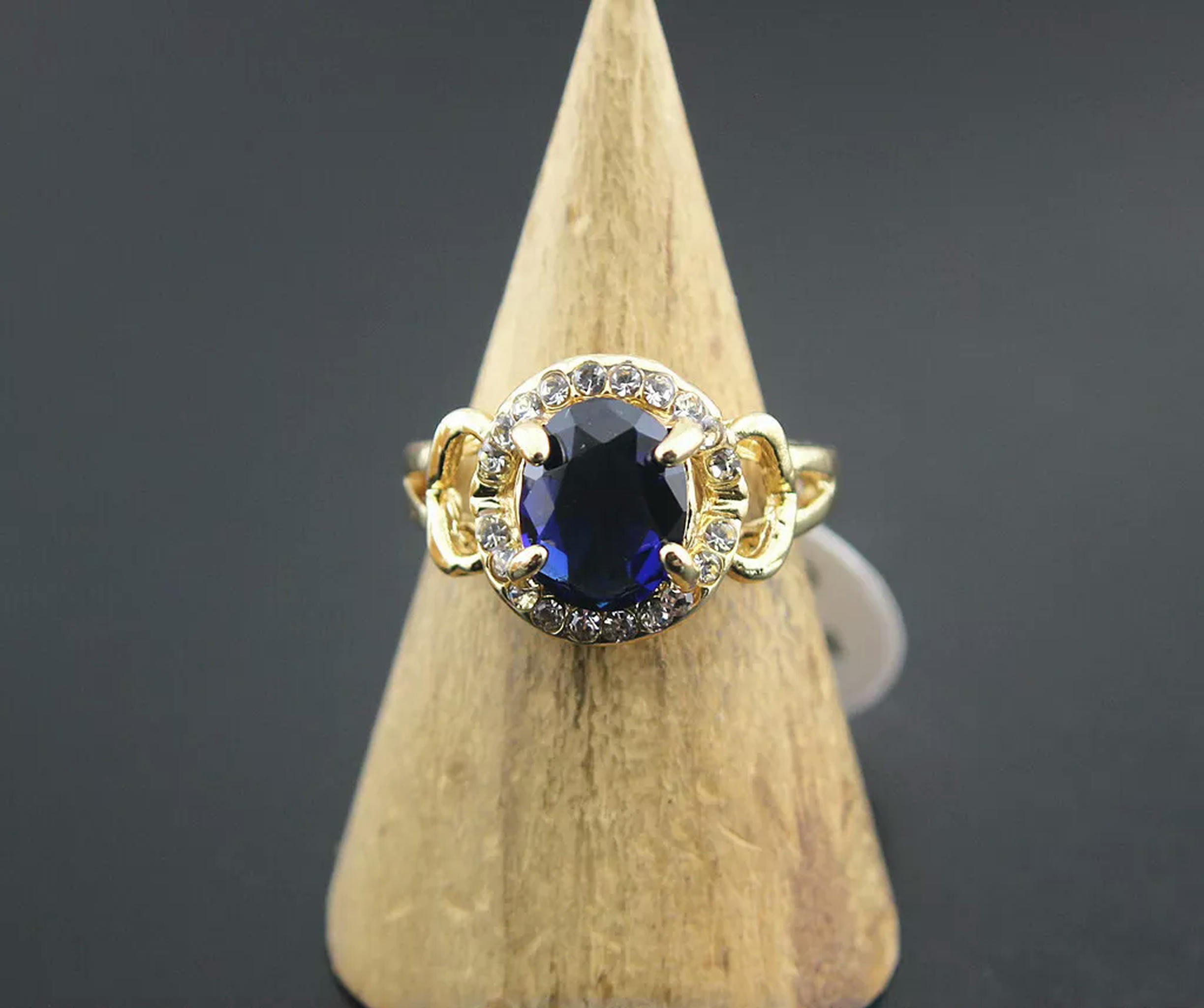 EOEMY Rings For Lady Wholesale Bulk Lots 32Pcs Cubic Zirconia Filled Rhinestone Ring