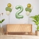 thumbnail image 4 of Juego de globos del primer cumpleaños - 0-9 números de papel de aluminio y 10 globos verdes con cinta para decoraciones de fiesta, 4 of 6